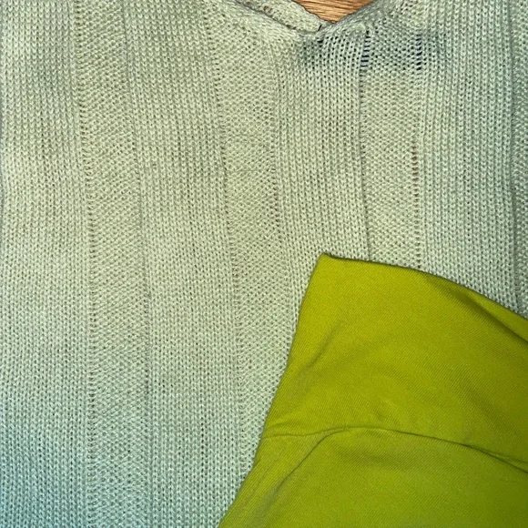 Yellow Tops Bundle - Picture 7 of 9